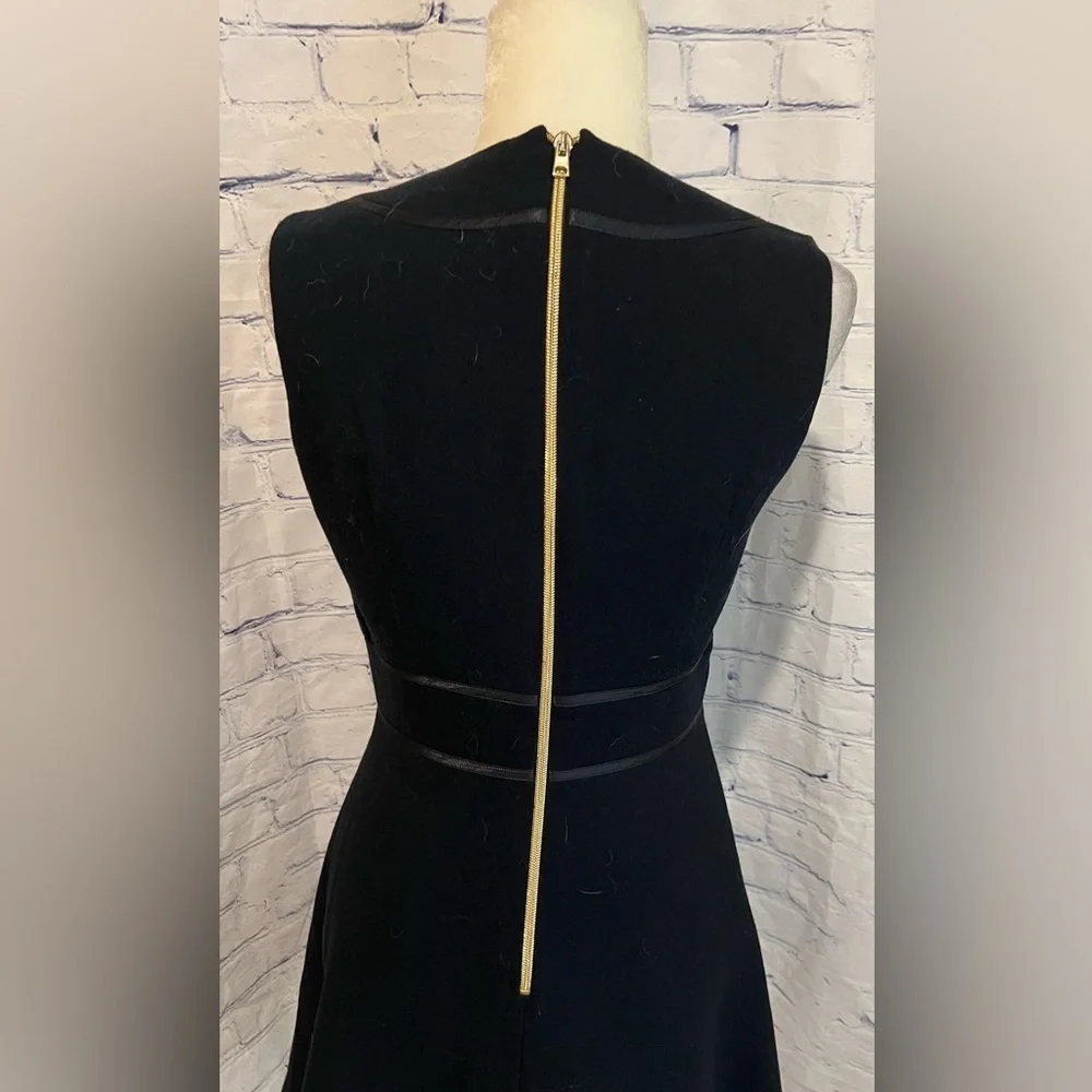 Tara Jarmon wool blend black Zip Back Sleeveless a line dress size 38/6 - Picture 5 of 8